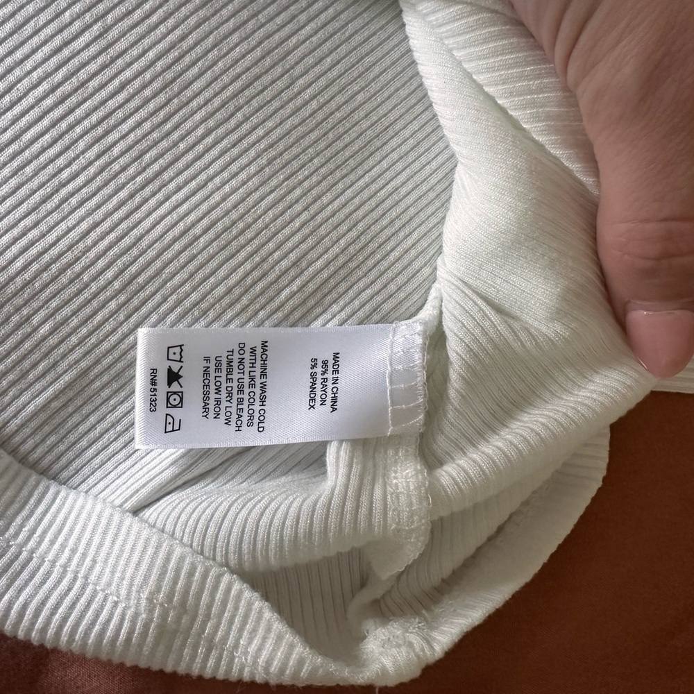 1State White Ribbed Long Sleeve Top - Picture 3 of 3